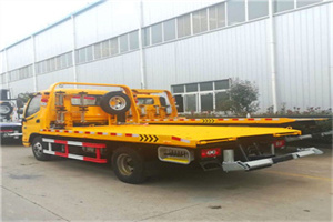 吉首附近拖车救援搭电