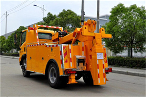 吉首高速路拖车费